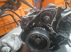 KTM 390-Engine opened up to check Top Dead Center position